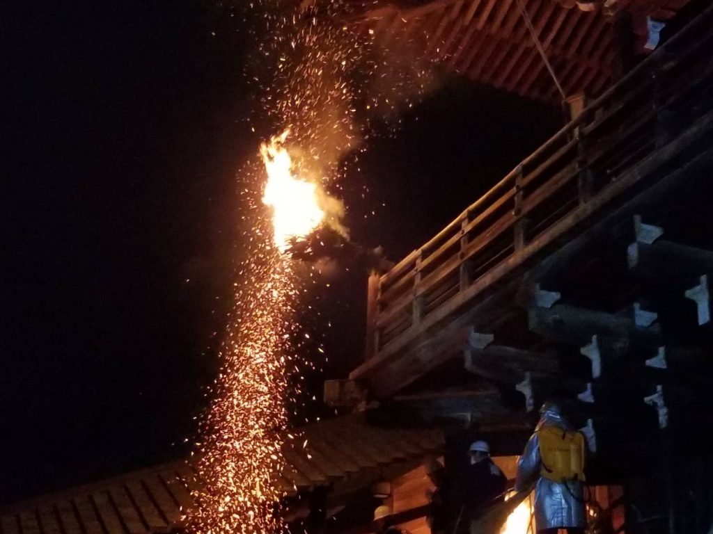 二月堂お水取り